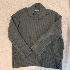 Philosophy Green Sweater, Size Small, turtle neck.